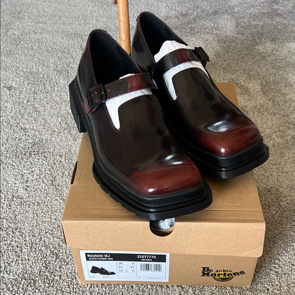 Dr. Martens black cherry Mary Jane’s NWB size 11 - Picture 1 of 5